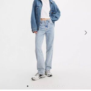 LEVI’S Low pro womens jeans
